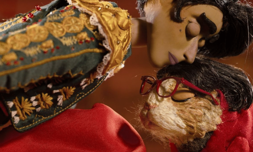 Mujeres con Hombreras