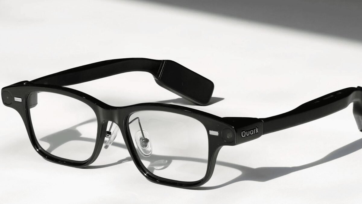 Qwen AI Glasses